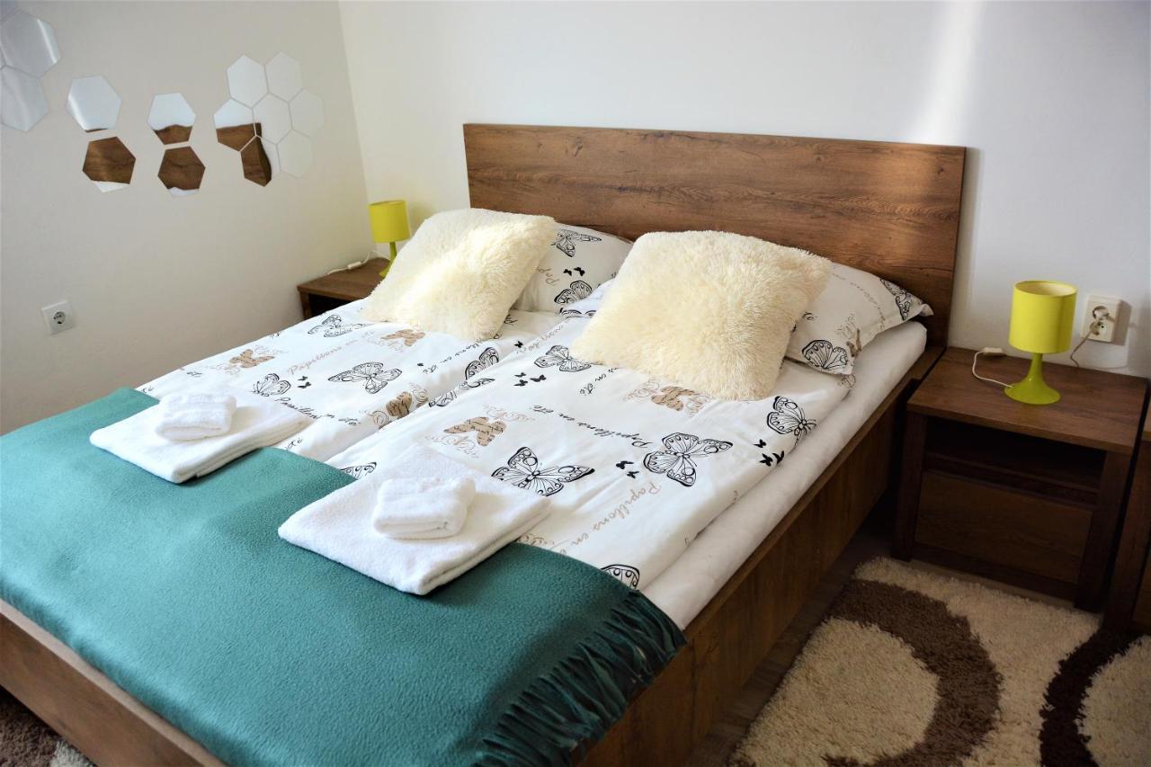 Unicum Vendeghaz Otel Abádszalók Dış mekan fotoğraf